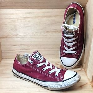 Converse Unisex Burgundy Classic Sneakers